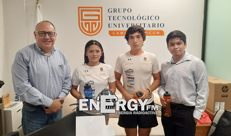 RECTOR DEL TECNOLÓGICO UNIVERSITARIO CANCÚN RECONOCE EL DESEMPEÑO DE SUS ATLETAS, ALUMNOS AGRADECEN EL APOYO.